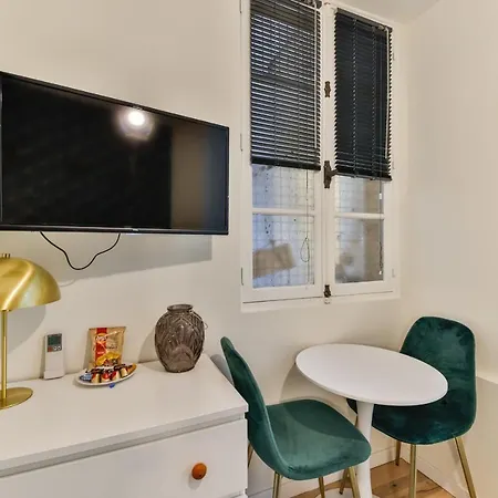 Luxury New Studio 2pers/champs Elysees/ar Apartment *